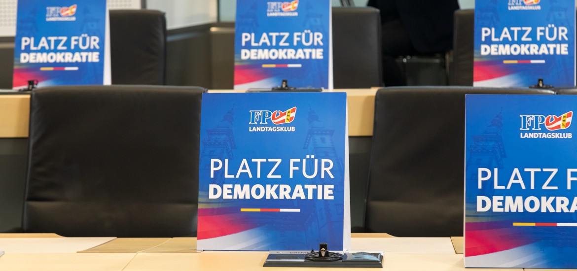 Freiheitliche fordern „Platz für Demokratie“ im Kärntner Landtag!